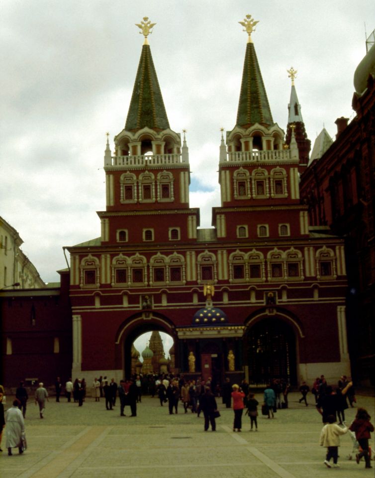 Moskva - vstup na Rudé náměstí