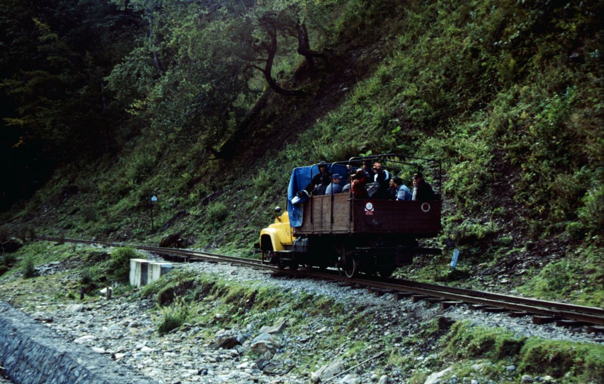 Maramureş ­­­– lesní železnice v údolí Apa (Vaser) - drezína