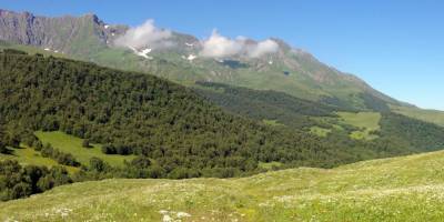 Popis: Kavkaz, pohled na Archyzské sedlo