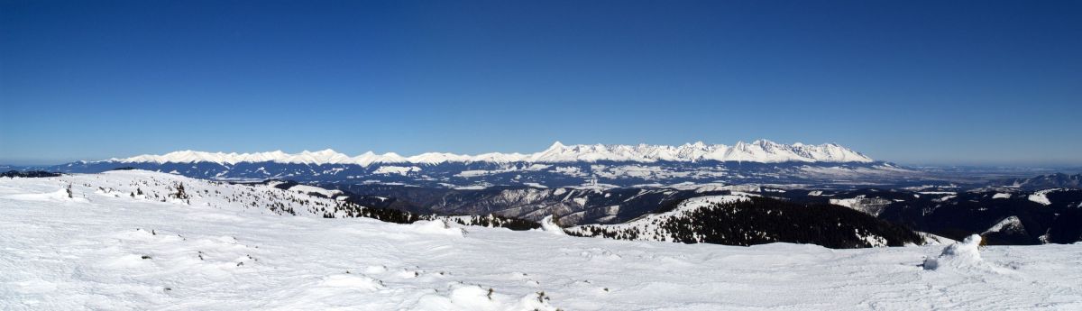 Vysoké Tatry z Veľké Vápenice