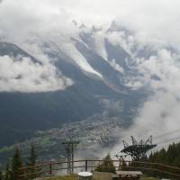 Popis: Chamonix a Mont Blanc v mlze