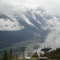 Popis: Chamonix a Mont Blanc v mlze