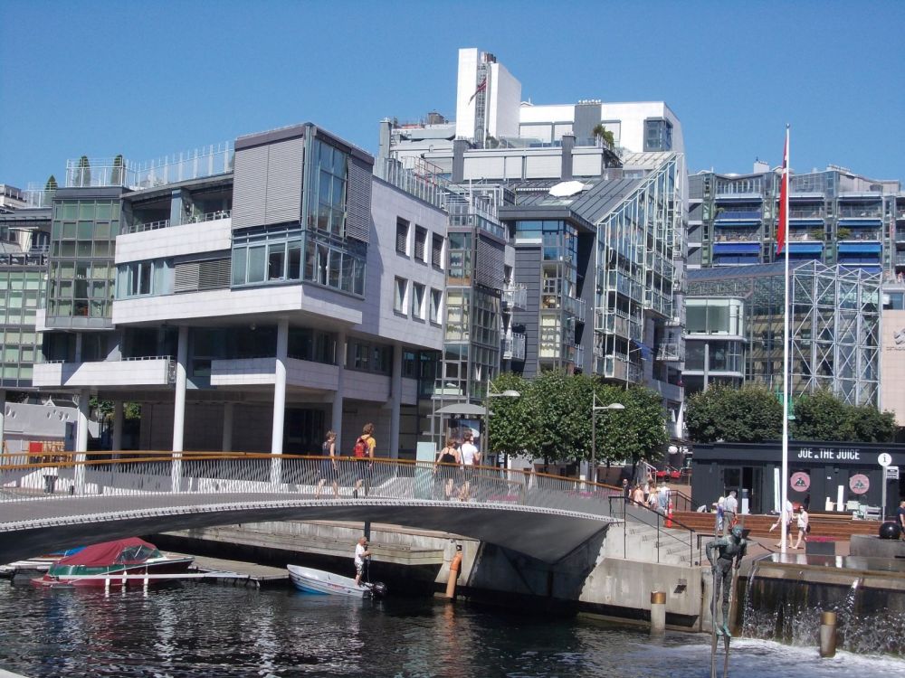 Oslo - moderní čtvrť Aker Bridgge