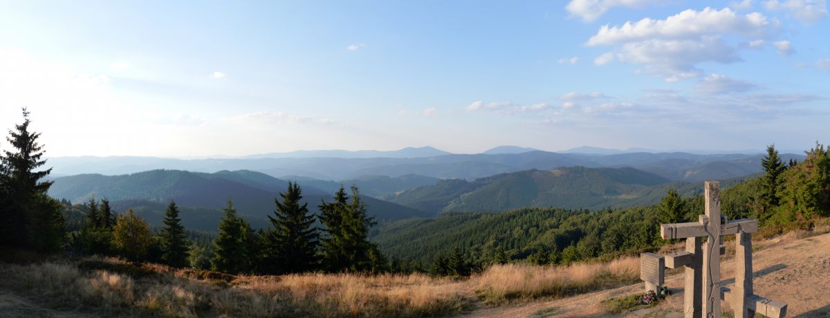 Hřeben Beskyd (Kněhyně, Smrk, Lysá hora) ze Ztracence