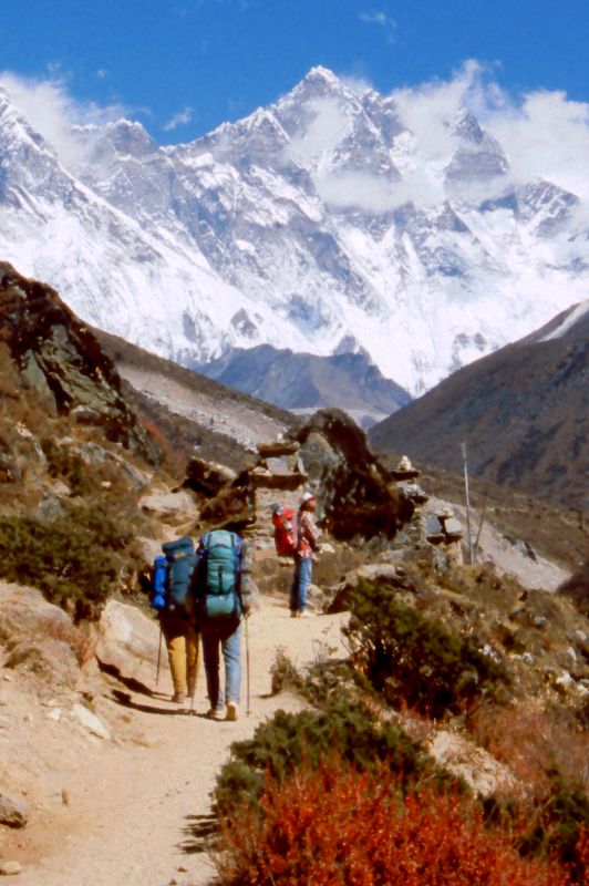 Cestou do Pheriche, vzadu Lhotse