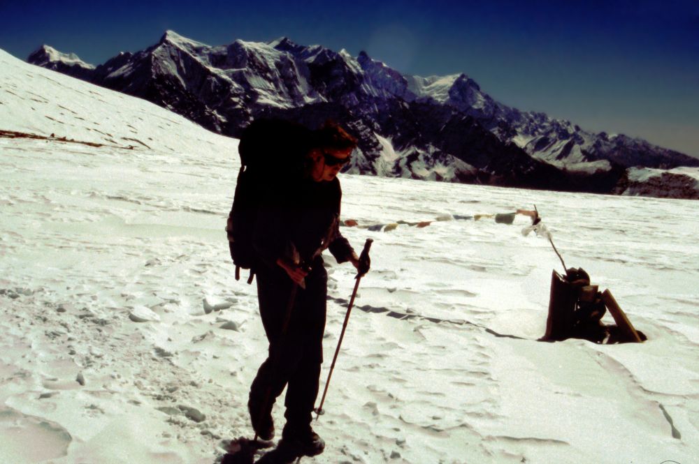 Sedlo Thapa (5250 m), Terka