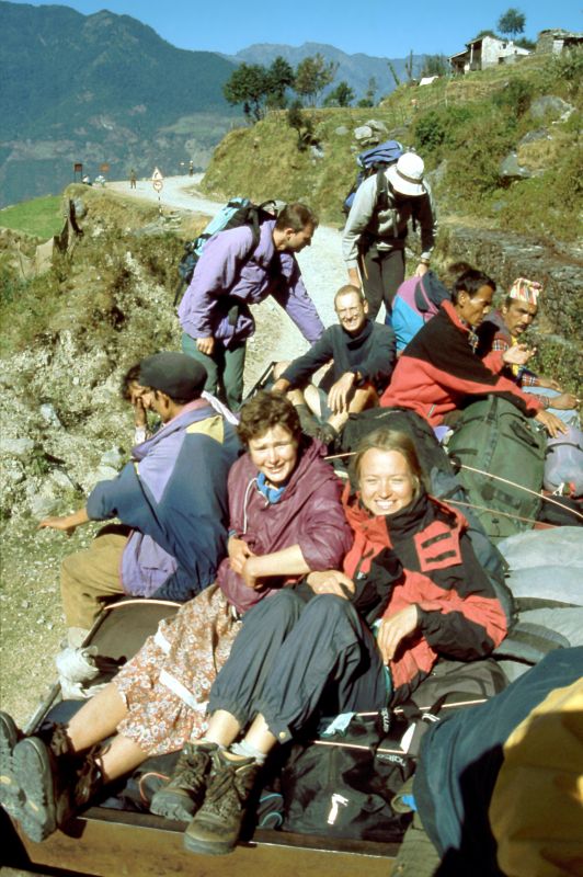 Cesta z Langtangu do Káthmándú: za jízdy na střeše autobusu