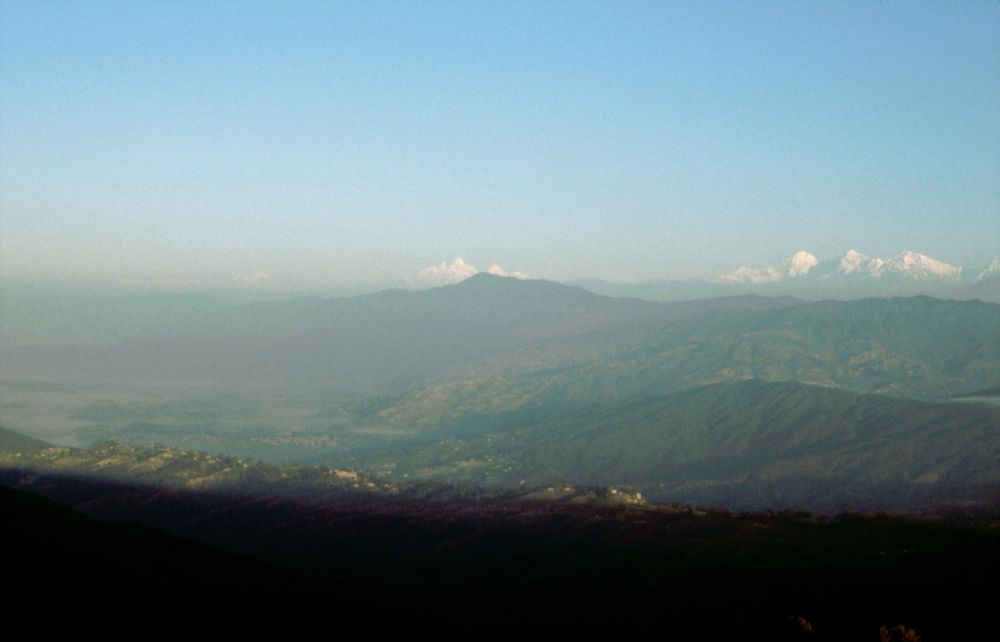 Vyhlídkový bod Nagarkot: ranní pohled na Dhaulágirí, Annapurny, Manaslu a Ganesh Himaláj