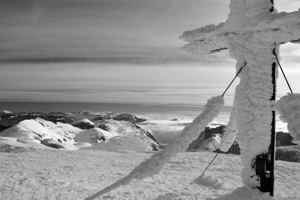 Hochschwab (2277 m), vrcholový kříž