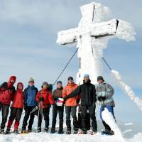 Popis: Hochschwab (2277m), společná vrcholová fotka