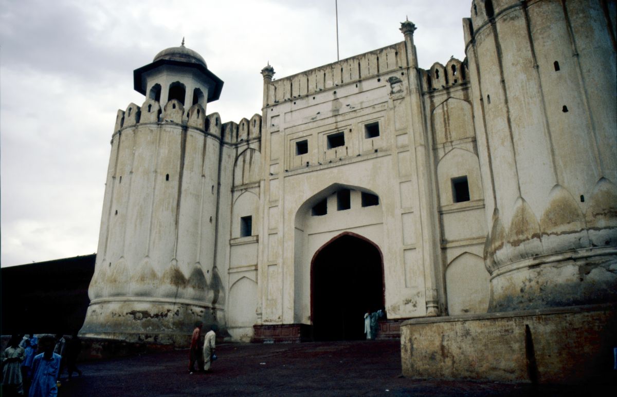 Láhaur, pevnost, brána Alamgiri