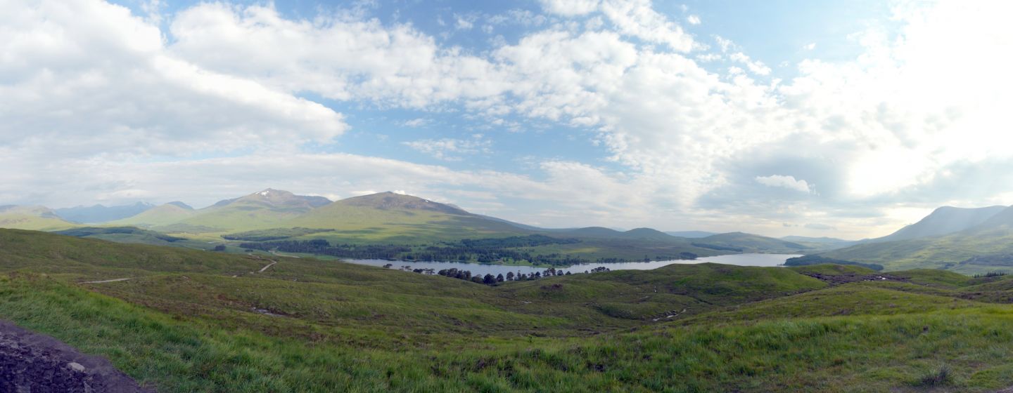 Výhled na Loch Tulla