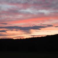 Popis: Pohoří Cairngorm, večer, tři čtvrtě na jedenáct