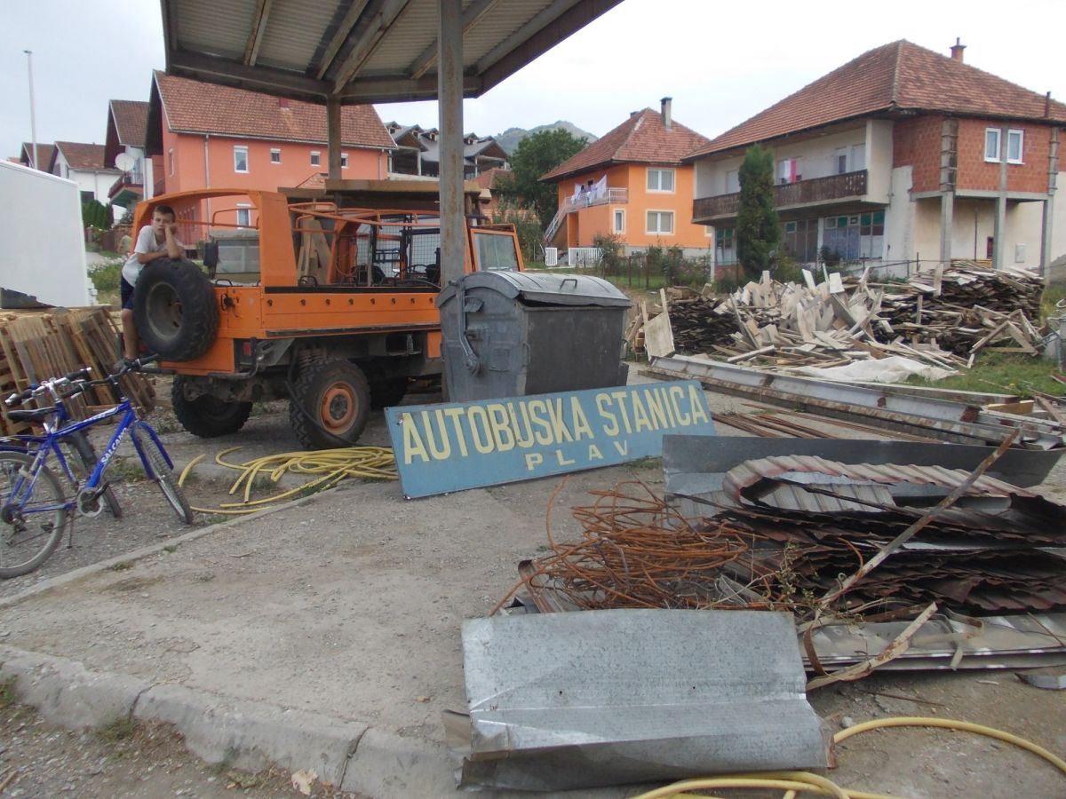 Plav: autobusové nádraží