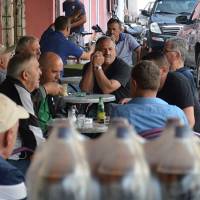 Popis: Gusinje - na hlavní ulici