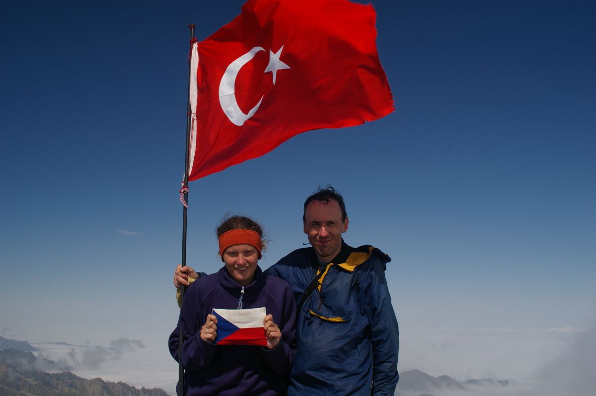 Kaçkar, Martina-Bára a Pavouk na vrcholu Kaçkar Dağ