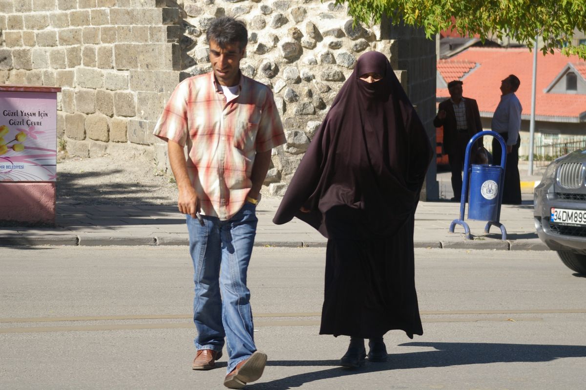 I takto chodí ženy v Erzurumu