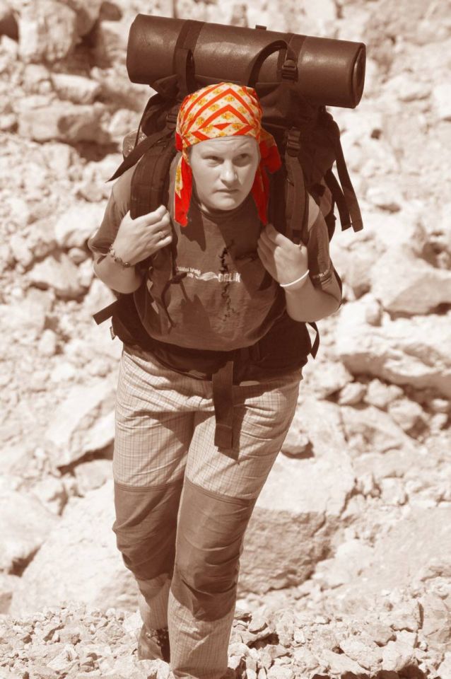 Aladagar, Martina-Bára stoupá do základního tábora pod horu Demirkazik