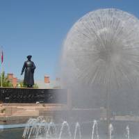 Popis: Erzurum, pomník Mustafu Kemalovi