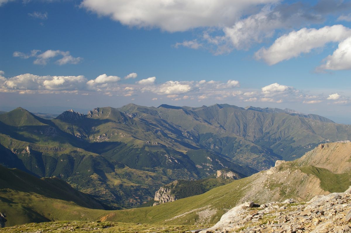Šar planina, pohled z vrcholu Titov vrv (nejvyšší hora pohoří) k severu