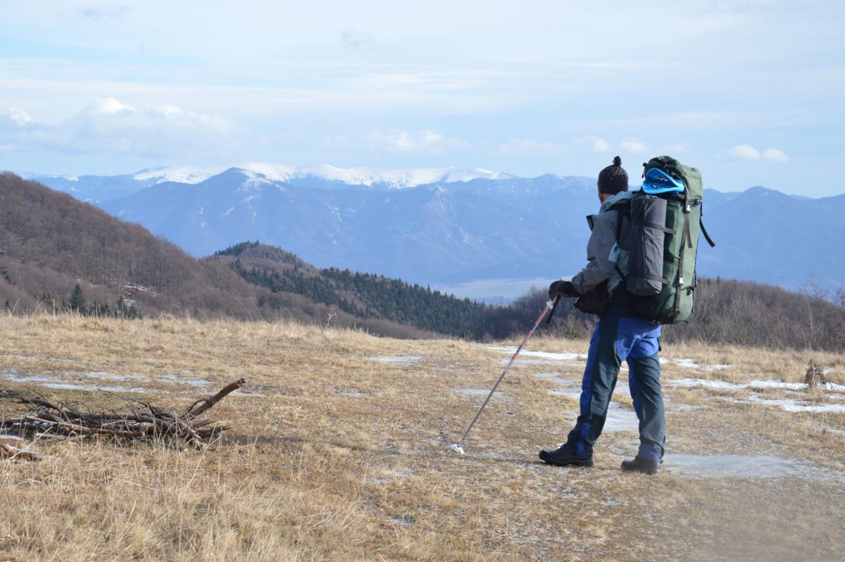 Vrch Janková a pohled na Velkou Fatru a za ní Nízké Tatry