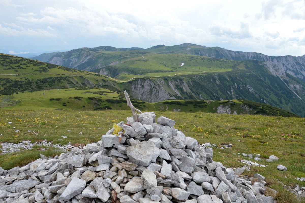 Schneealpe, po dešti na kopci Ameisbuhel