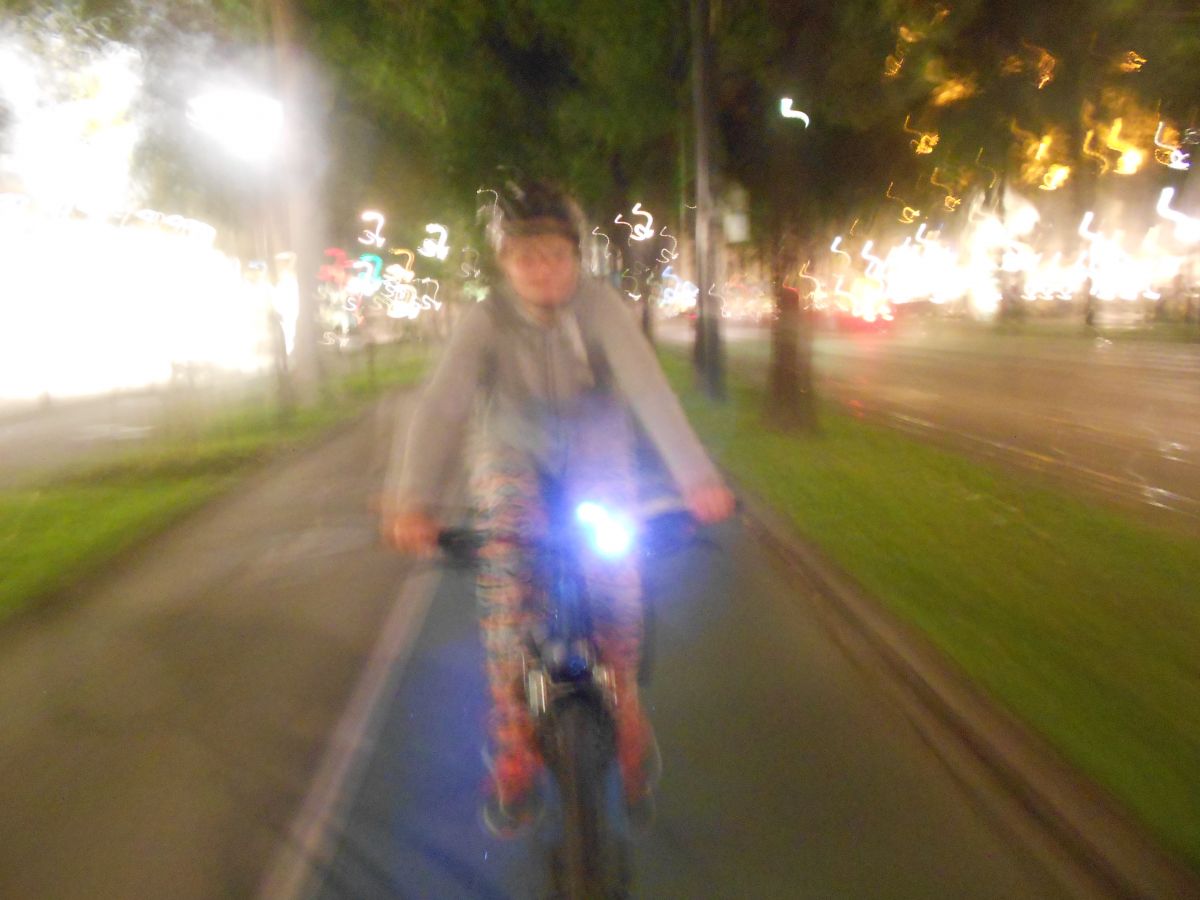 Noční krátká cyklojízda po Vídni (při přestupu z vlaku na vlak)