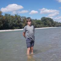 Popis: U řeky Lech pod Augsburgem