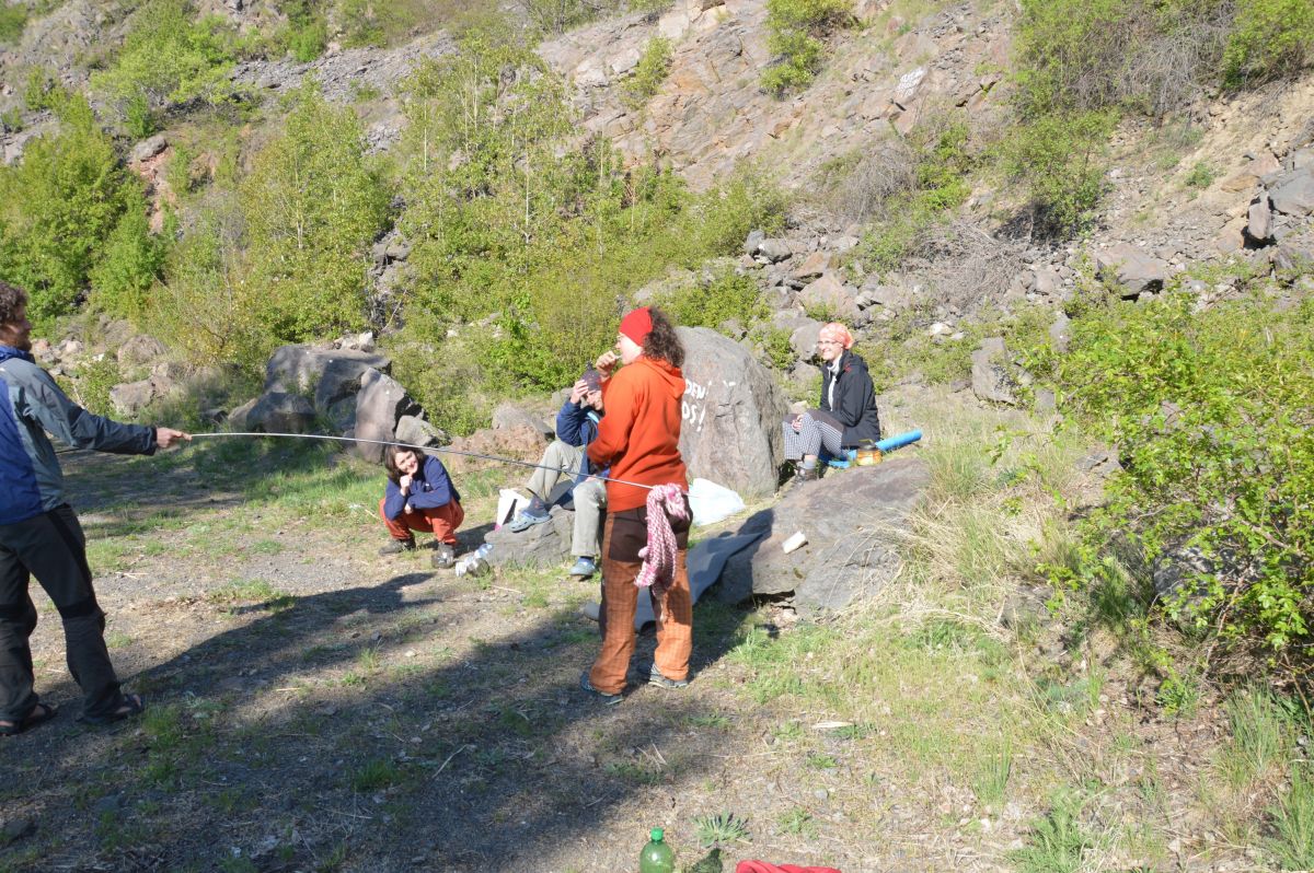 Lom Tartali, velikonoční tradice