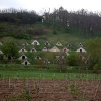 Popis: Ves Hercekút, vinné skepy (Tokajská oblast)