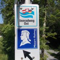 Popis: Značení Innské stezky v Bavorsku