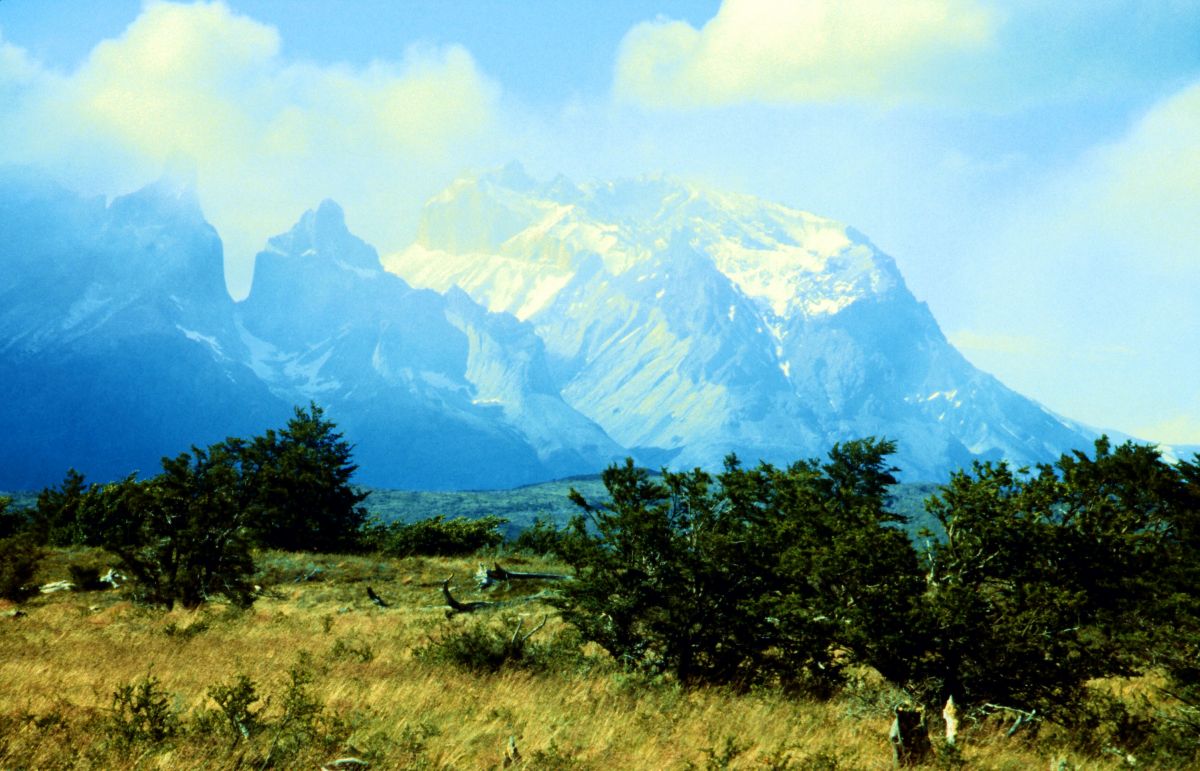 NP Torres del Paine, věže Torresů ve slunci