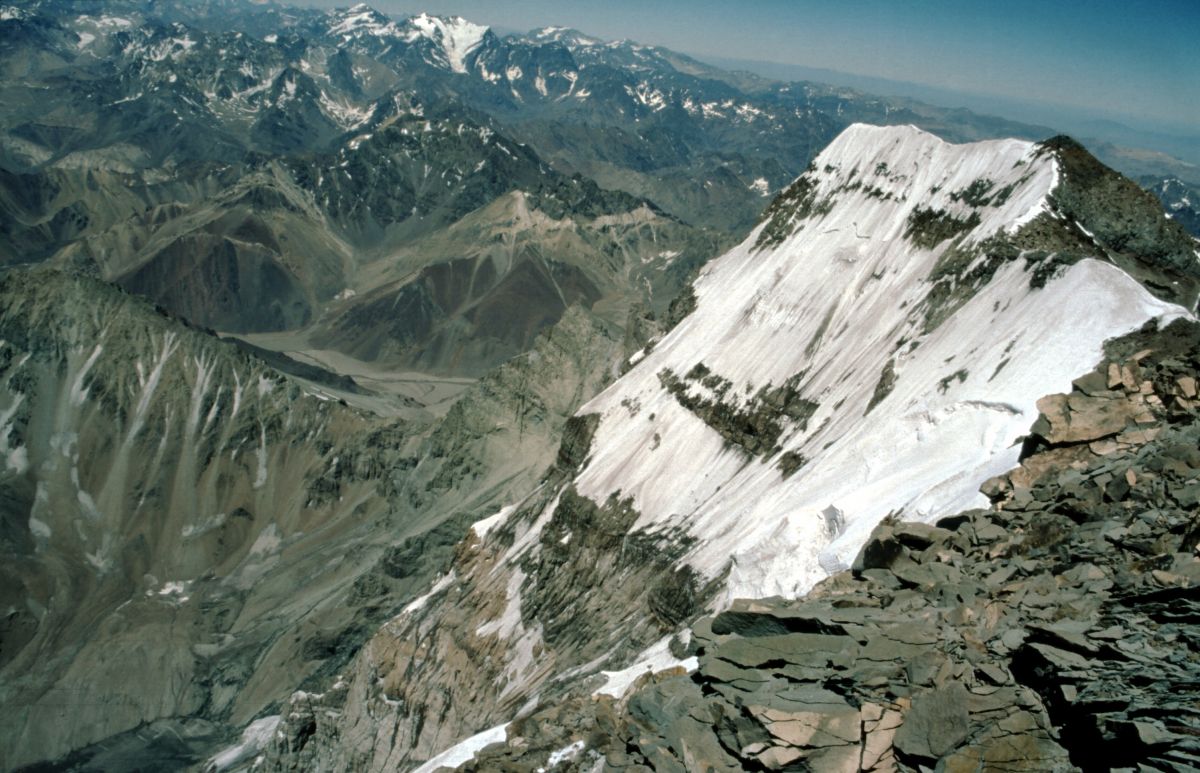 Na vrcholu Aconcaguii (6959 m), jižní stěna