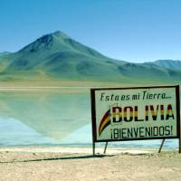 Popis: Na pár dní v Bolívii, vítejte v Bolivií, jezero Laguna Blanca