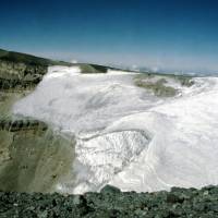 Popis: Sopka San Jose, vrcholový kráter (t.č. neaktivní)
