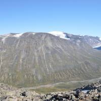 Popis: Přesun do Jotunheimenu, údolí Visdalen, večerní výstup na _Galdhopiggen