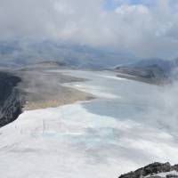 Popis: Ledovec z vrcholu Surtningssue