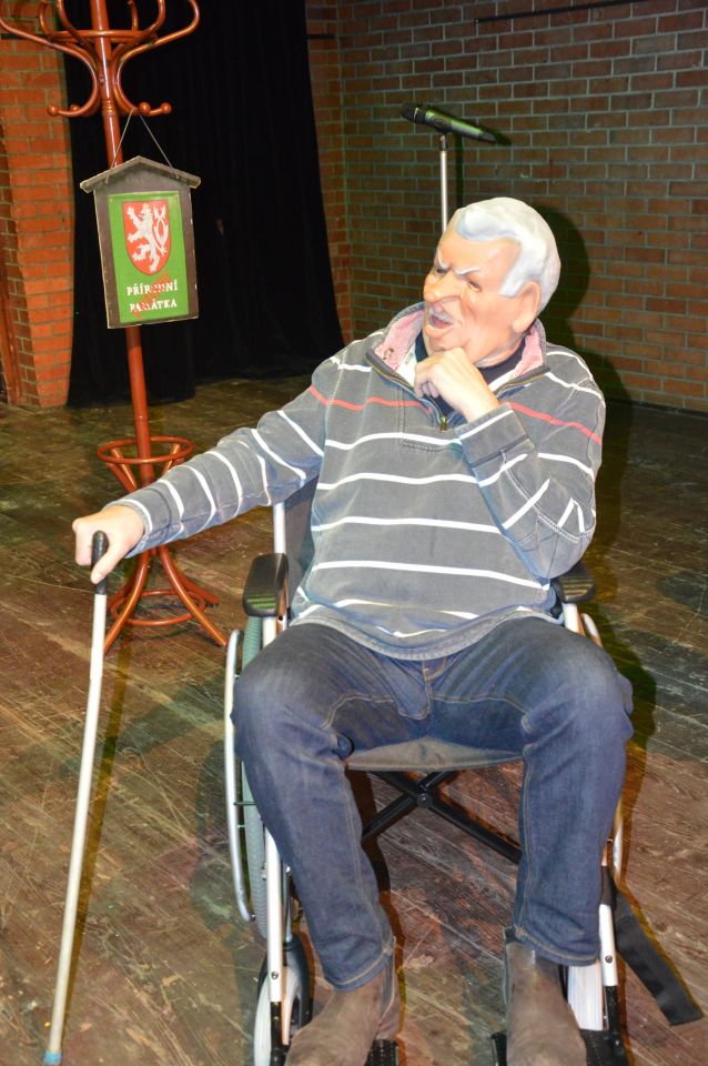 Miloš Zeman zasahuje do hry