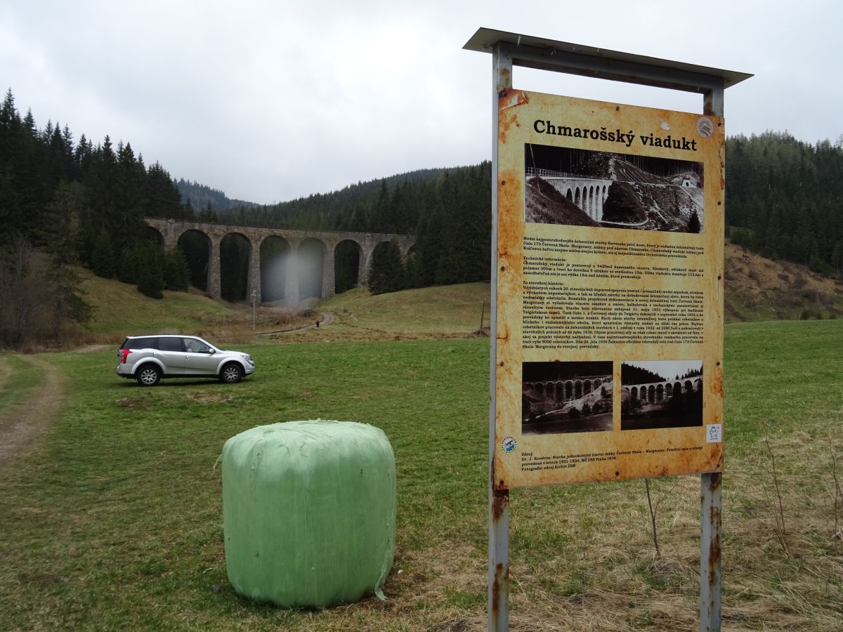 Chmarošský viadukt, dnes spíše atrakce pro automobilisty (vlaků jezdí minimum)