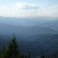 Popis: Z rozhledny na Kloptani