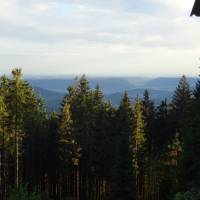 Popis: Večerní pohled z chaty Volovec na Slovenský kras