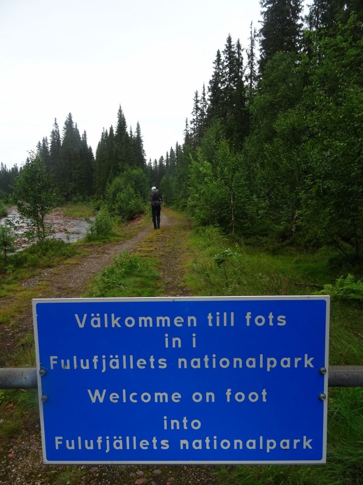 Originální vstupní cedule do národního parku Fulufjället