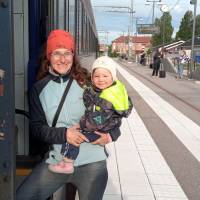 Popis: Mora - jedeme vlakem domů