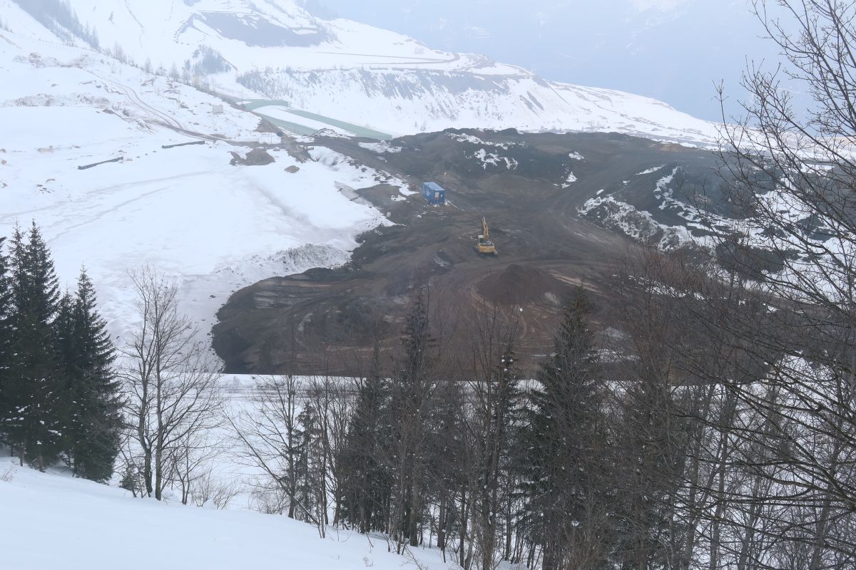 Eisenerzské Alpy, obrovská výsypka na hoře Erzberg