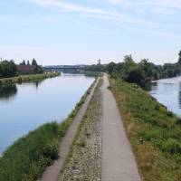 Popis: Řezno: dunajský kanál a řeka