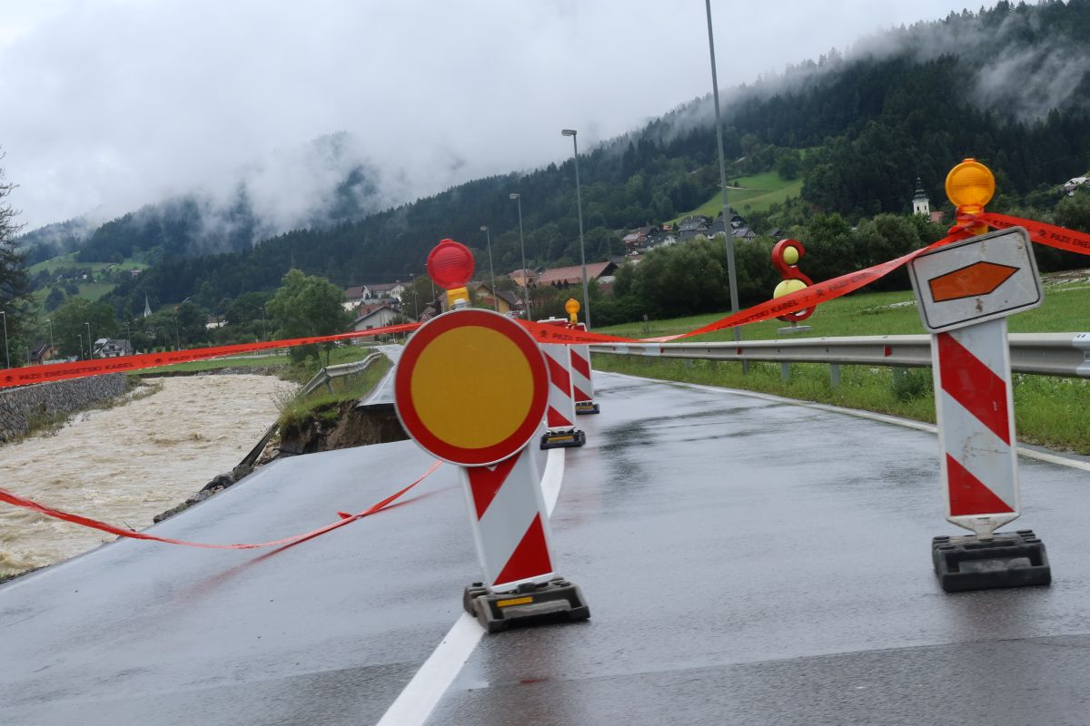 Slovenj Gradec: chybí půlka hlavní silnice