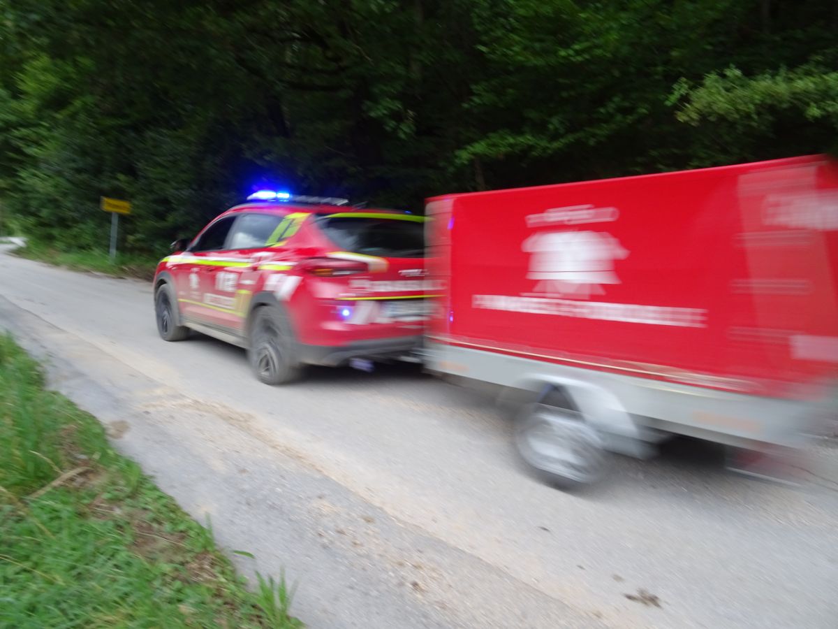 Slovenj Gradec: nejdůležitější vozidla po/za povodní - hasiči
