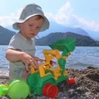 Popis: Piona na Lago di Como