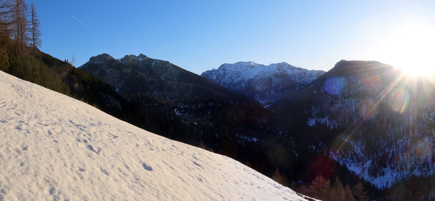 Interhüttenalm -  ranní výhledy