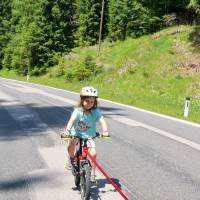 Popis: V průsmyku Michelbühel, jedno ze dvou míst, kde jsme užili lano